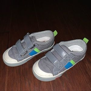 EUC! See Kai Run Russell Sneaker, Size 10.5